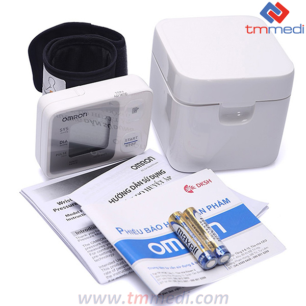 bo-san-pham-may-do-huyet-ap-co-tay-dien-tu-omron-hem-6121